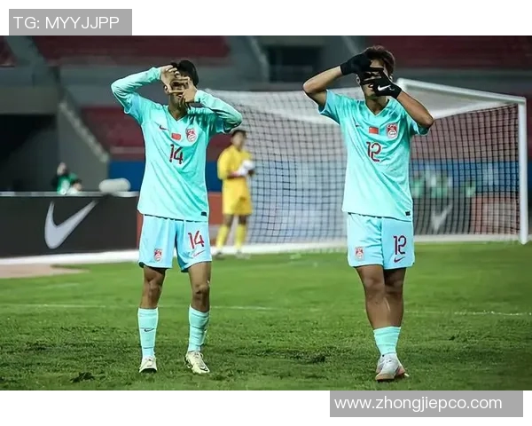 脾气暴躁的足球明星们如何在场上展现激情与斗志