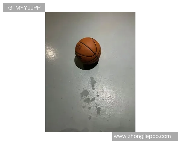 广州篮球队与深圳篮球队赛后复盘分析双方战术意识与表现对比 广州篮球队与深圳篮球队赛后复盘分析双方战术意识与表现对比